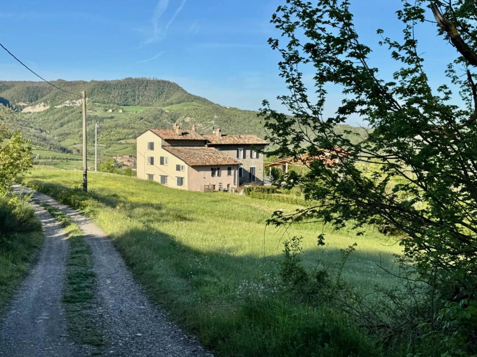 Oltrella Country House Ponte Nizza Exteriér fotografie